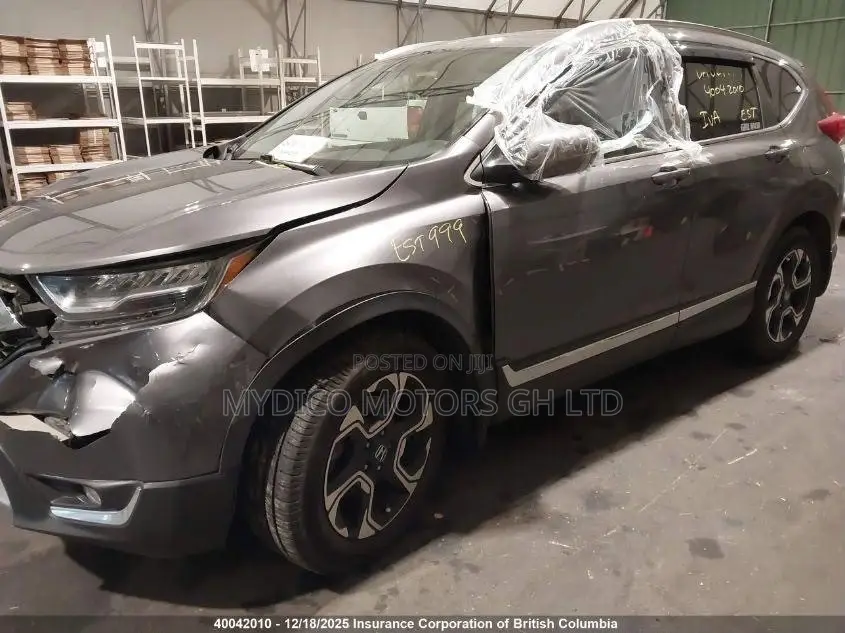 Honda CR-V Touring AWD 2018 Gray