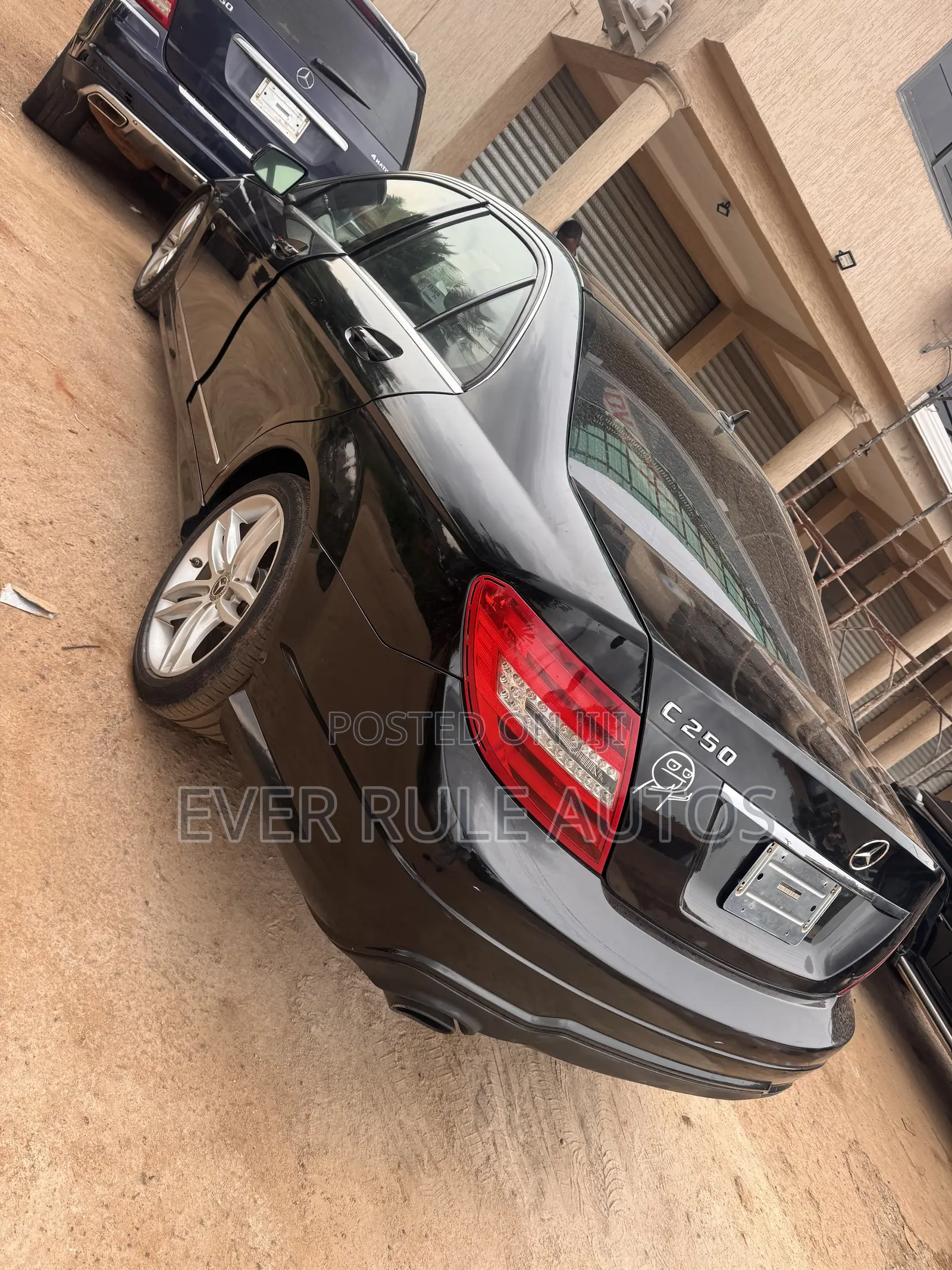 Mercedes-Benz C250 2012 Black