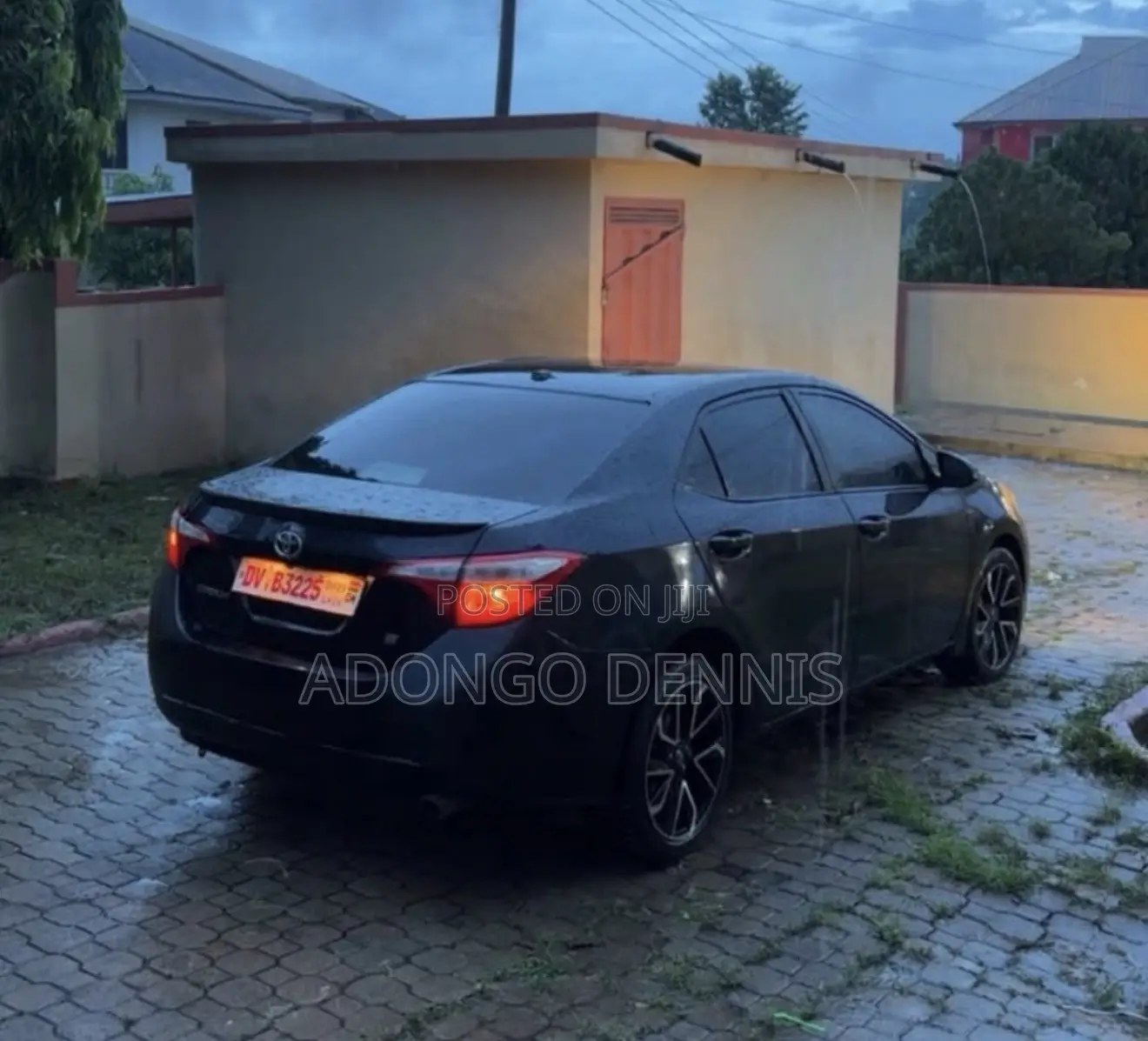 Toyota Corolla LE 4dr Sedan (1.8L 4cyl CVT) 2016 Black