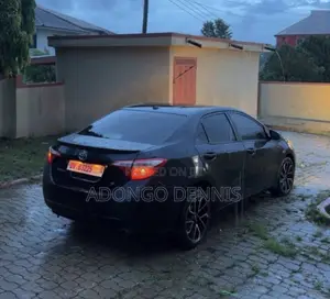 Toyota Corolla LE 4dr Sedan (1.8L 4cyl CVT) 2016 Black