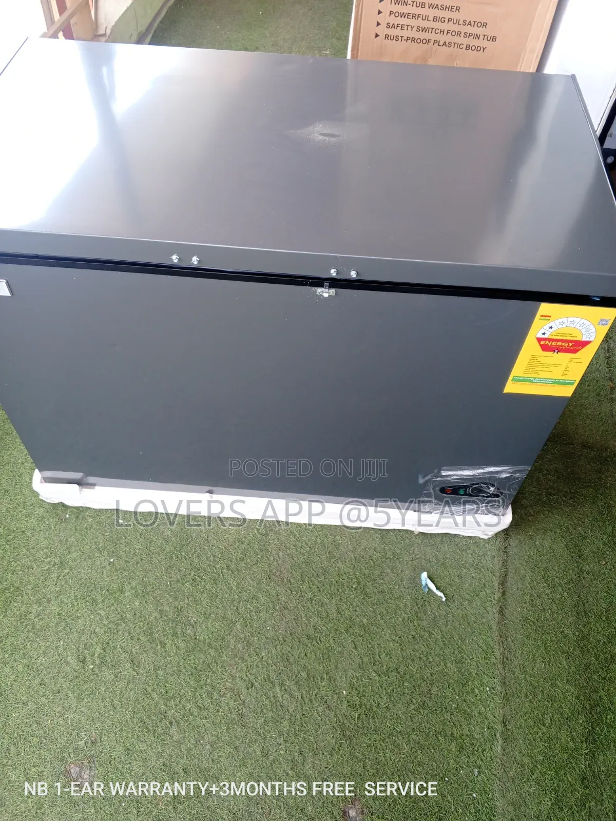 Chest Freezer H a Refrigerator 348L Refrigerator