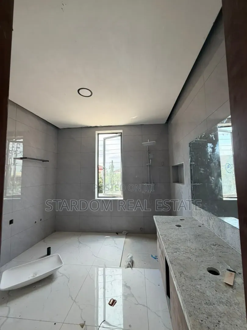4bdrm Duplex in East Legon Mempeasem, Ability for sale