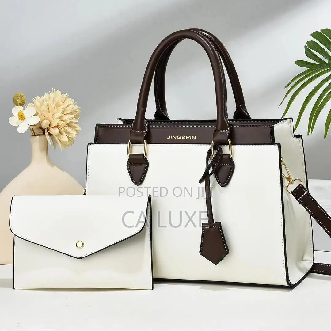 Stylish Multipurpose Ladies Dressing Handbag