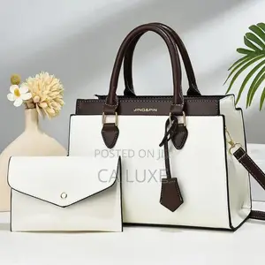 Stylish Multipurpose Ladies Dressing Handbag