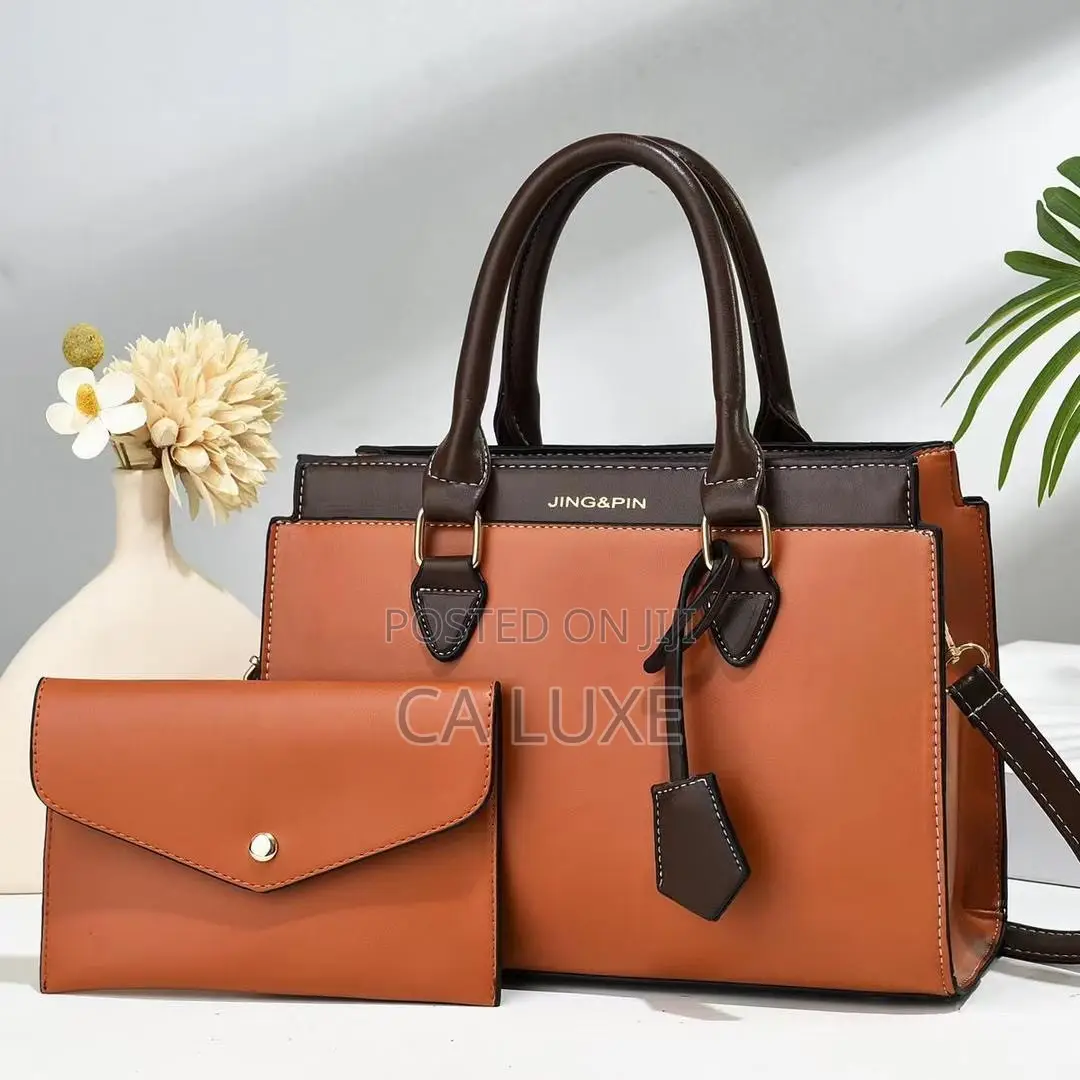 Stylish Multipurpose Ladies Dressing Handbag