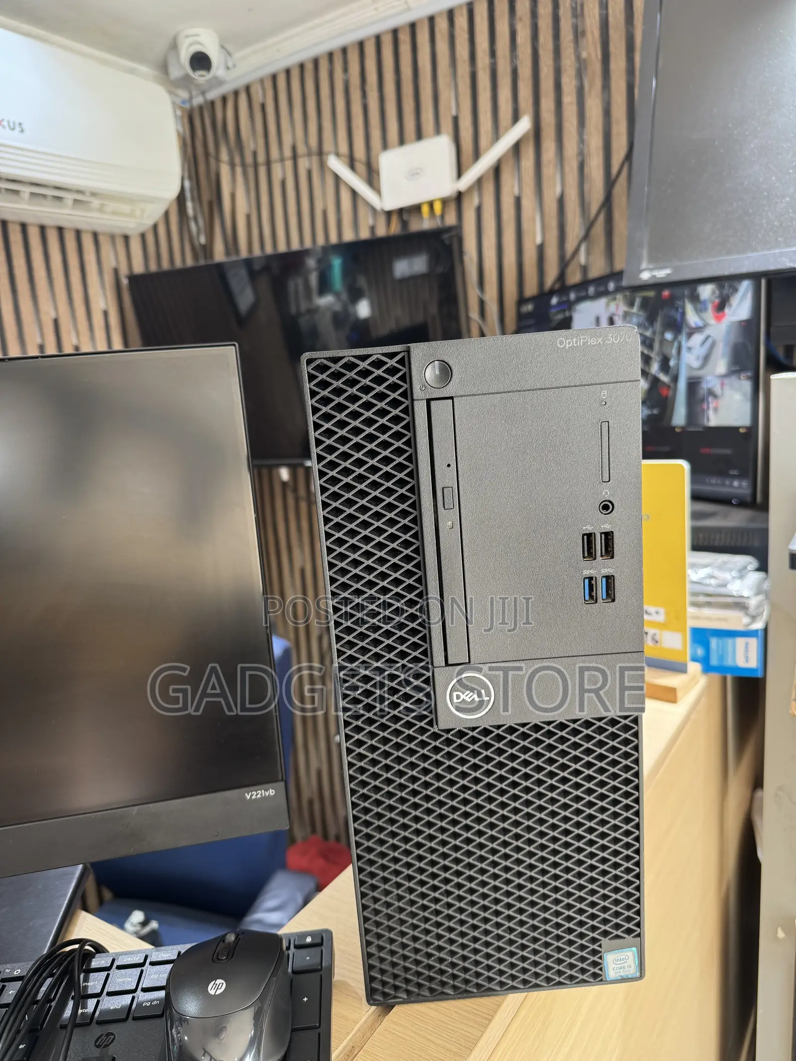 Desktop Computer Dell OptiPlex 3070 8GB Intel Core i5 HDD 500GB