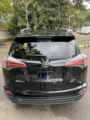 Toyota RAV4 LE 4dr SUV AWD (2.5L 4cyl 6A) 2018 Black