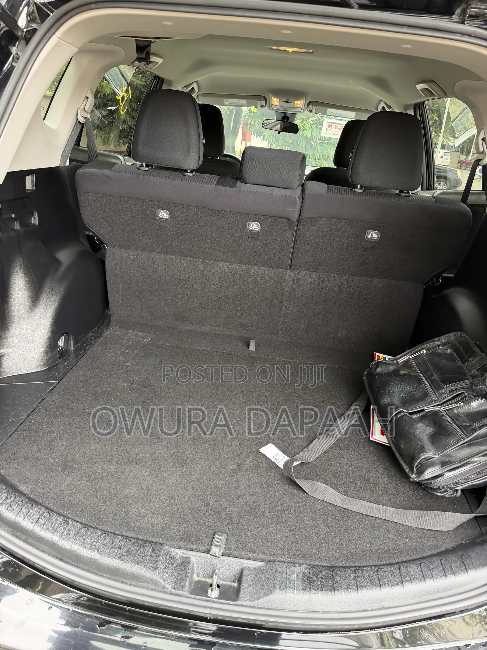 Toyota RAV4 LE 4dr SUV AWD (2.5L 4cyl 6A) 2018 Black