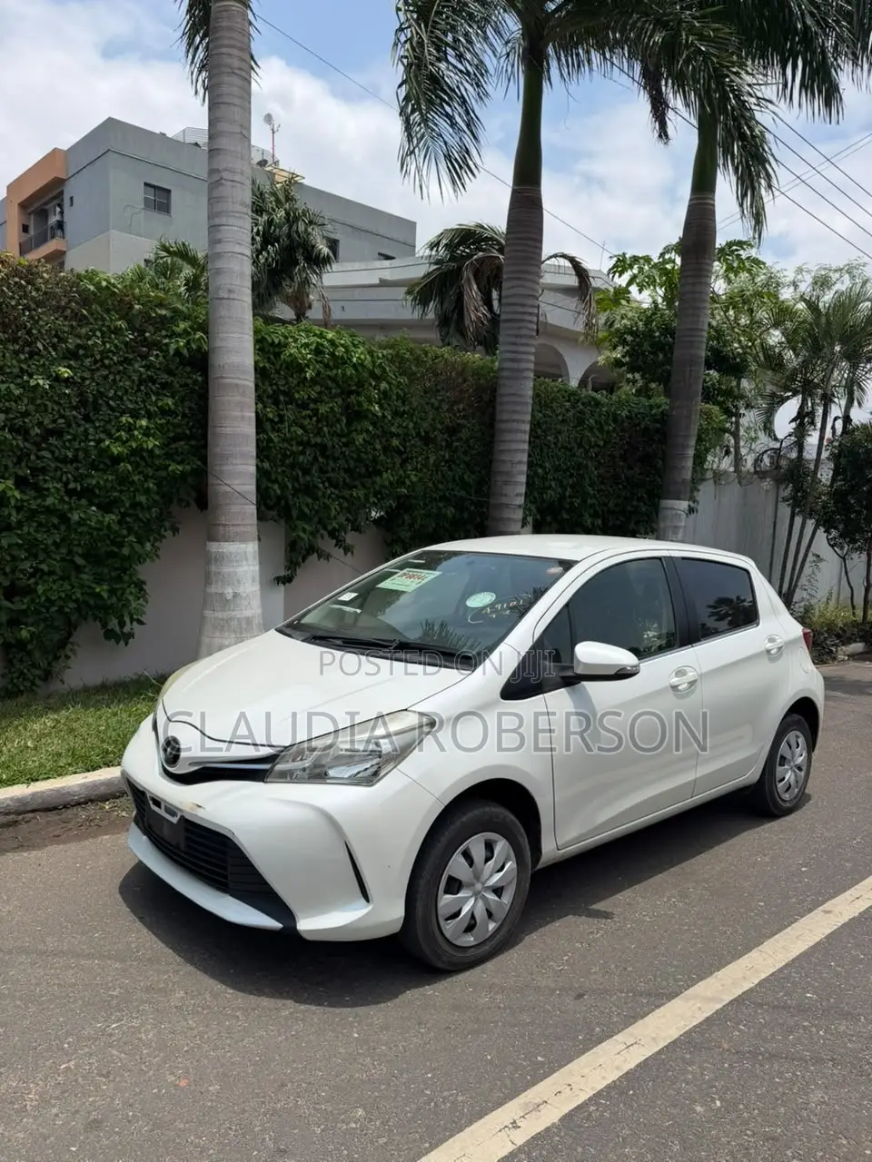 Toyota Vitz 1.3 AWD 3dr 2016 Pearl