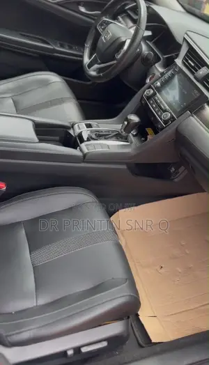 Honda Civic Touring Sedan 2020 Gray