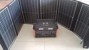 Titan 600w Solar Power Station(generator) With 100w Solar Panel