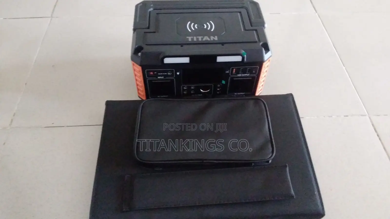 Titan 600w Solar Power Station(generator) With 100w Solar Panel