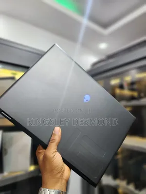 Laptop Alienware M16 R2 32GB Intel Core Ultra 9 SSD 1T