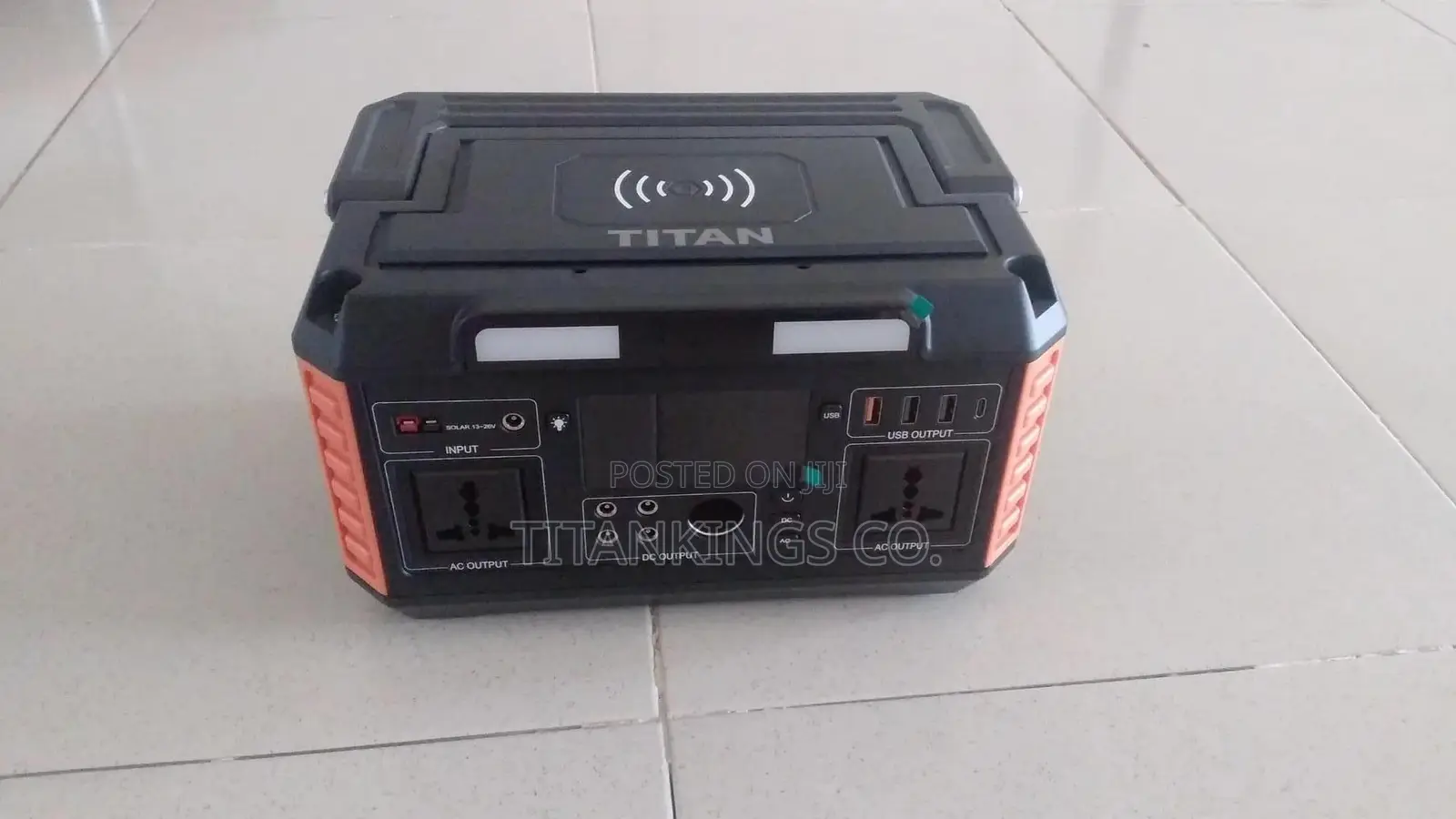 Titan 600w Solar Power Station(generator) With 100w Solar Panel
