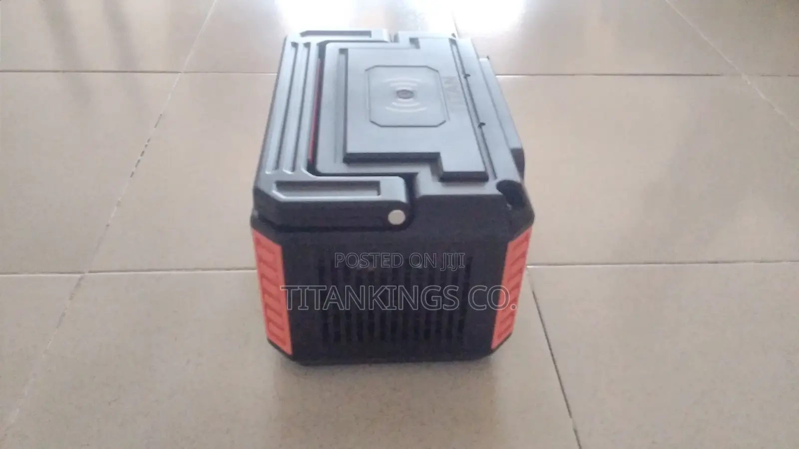 600w Power Station With 100w Panel
