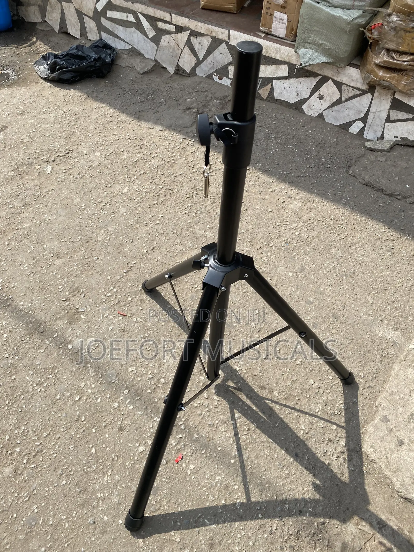 Speaker Stand