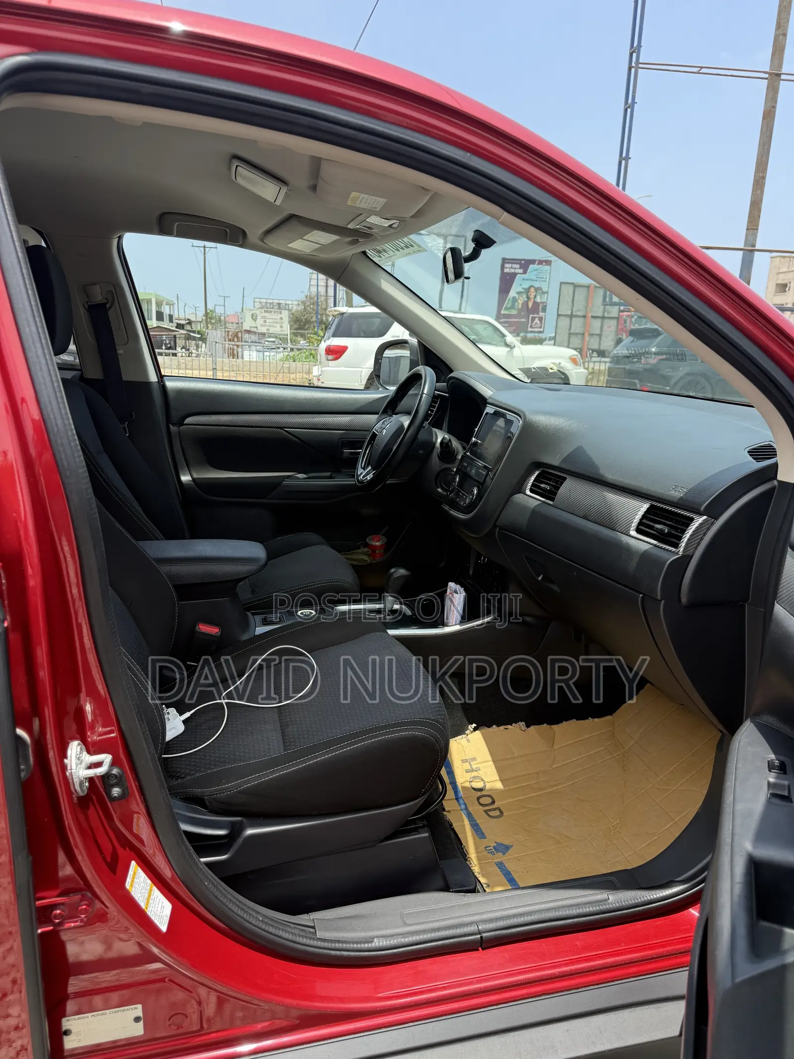 Mitsubishi Outlander 2018 Red