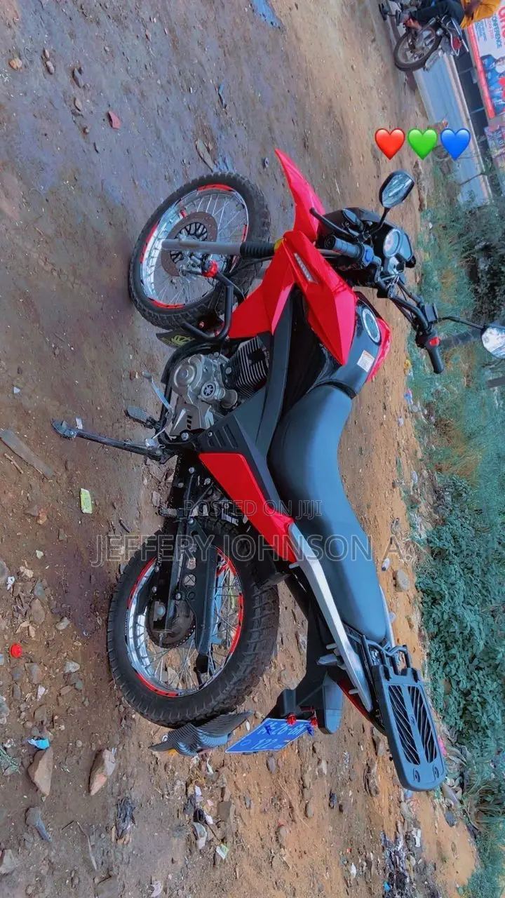 Royal Motorcycle 2025 Red