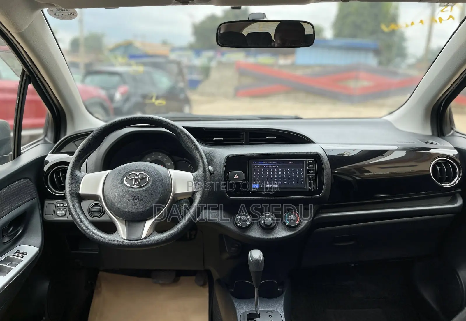 Toyota Vitz 1.3 AWD 3dr 2015 Silver