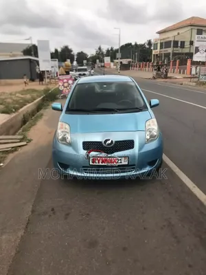 Toyota Vitz 2010 Blue