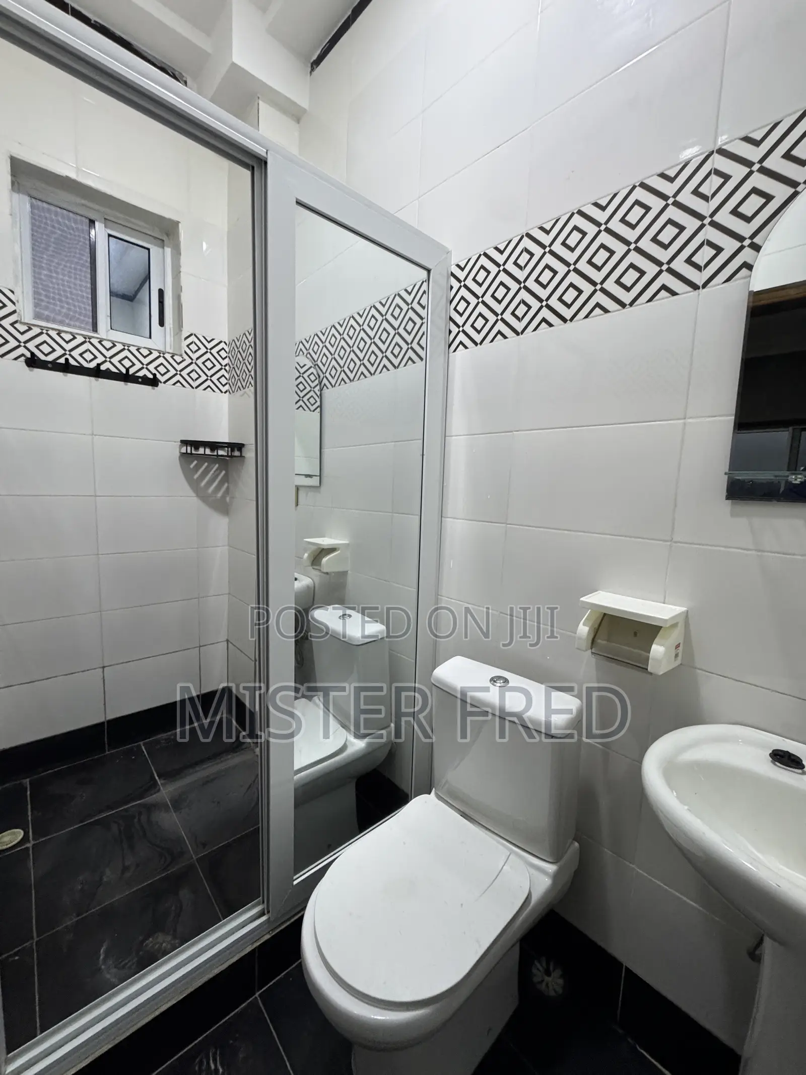 2bdrm Apartment in Whitecross, Weija for rent