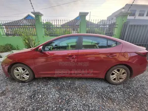 Hyundai Elantra SEL 2019 Red