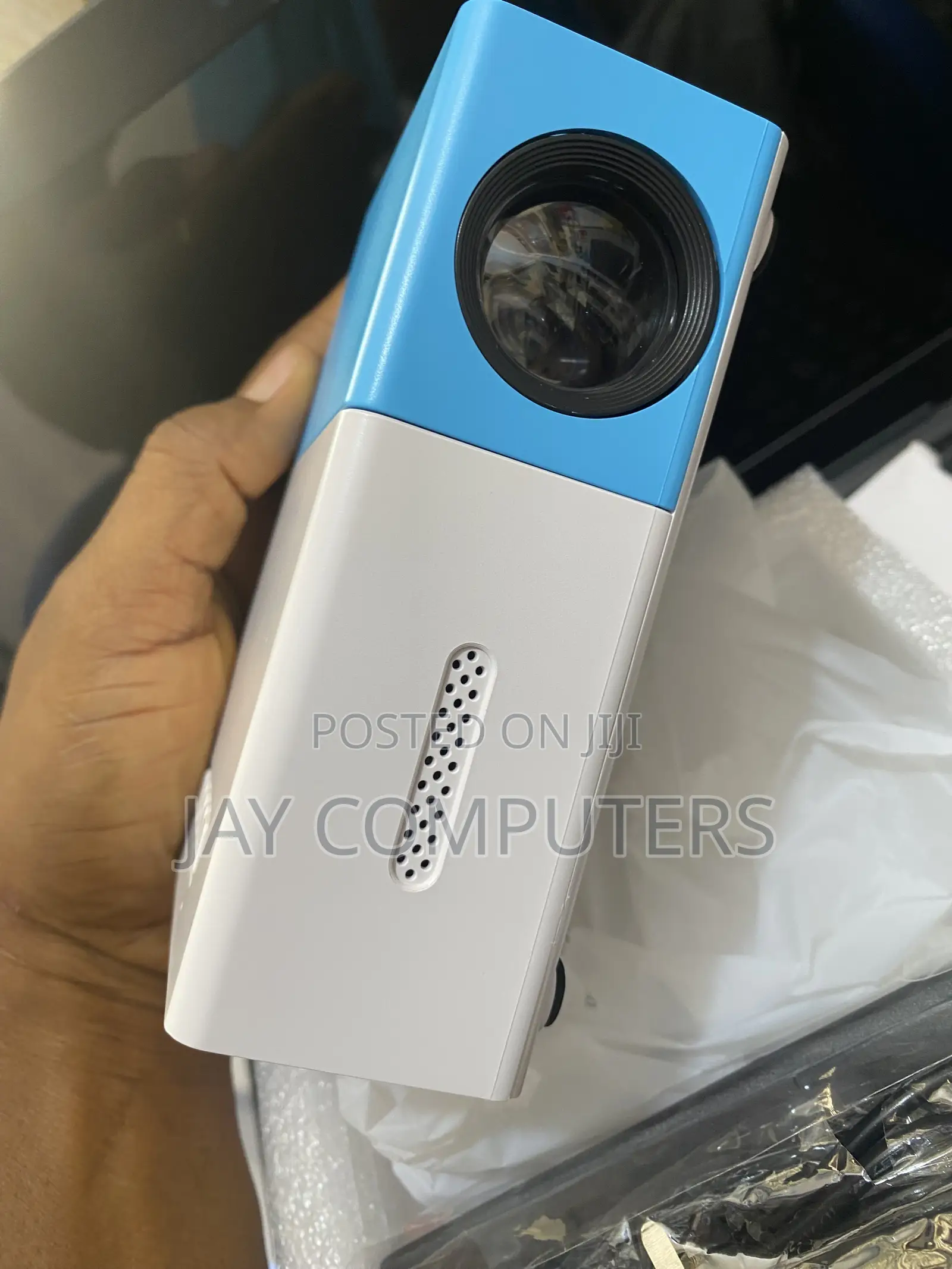 Led Projector