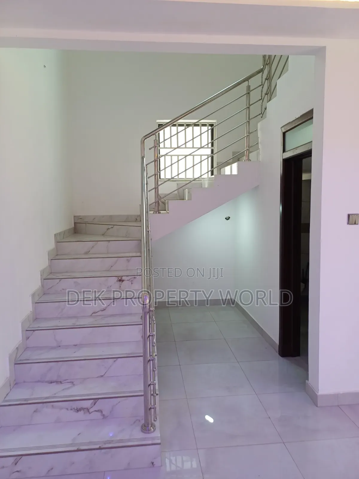 5bdrm Villa in Ability for sale