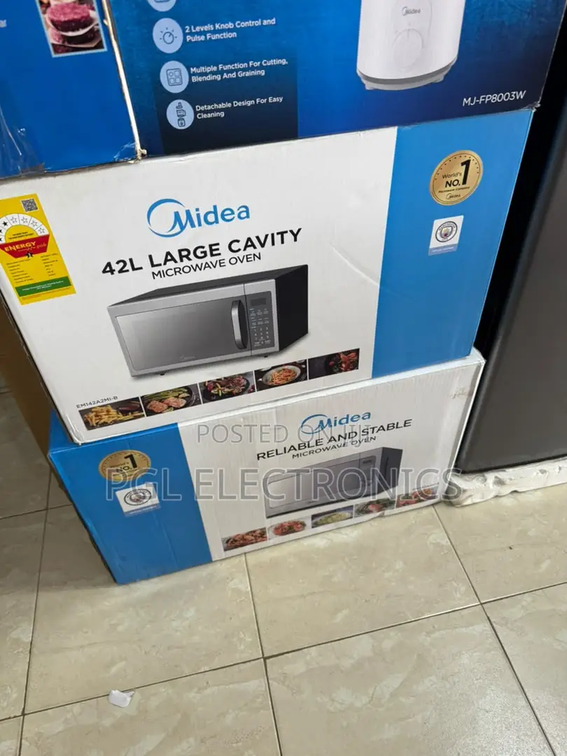 Midea 42L Solo Microwave EM142A2MI-B 900W 230v-50Hz Large Cavity