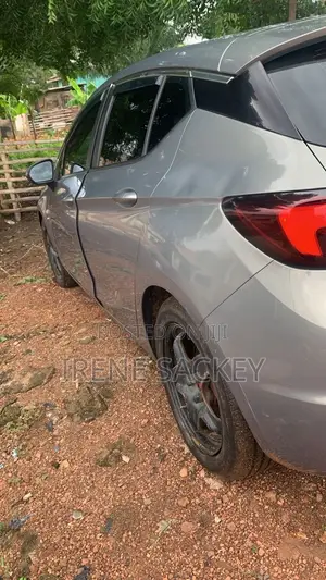 Opel Astra 2016 Gray