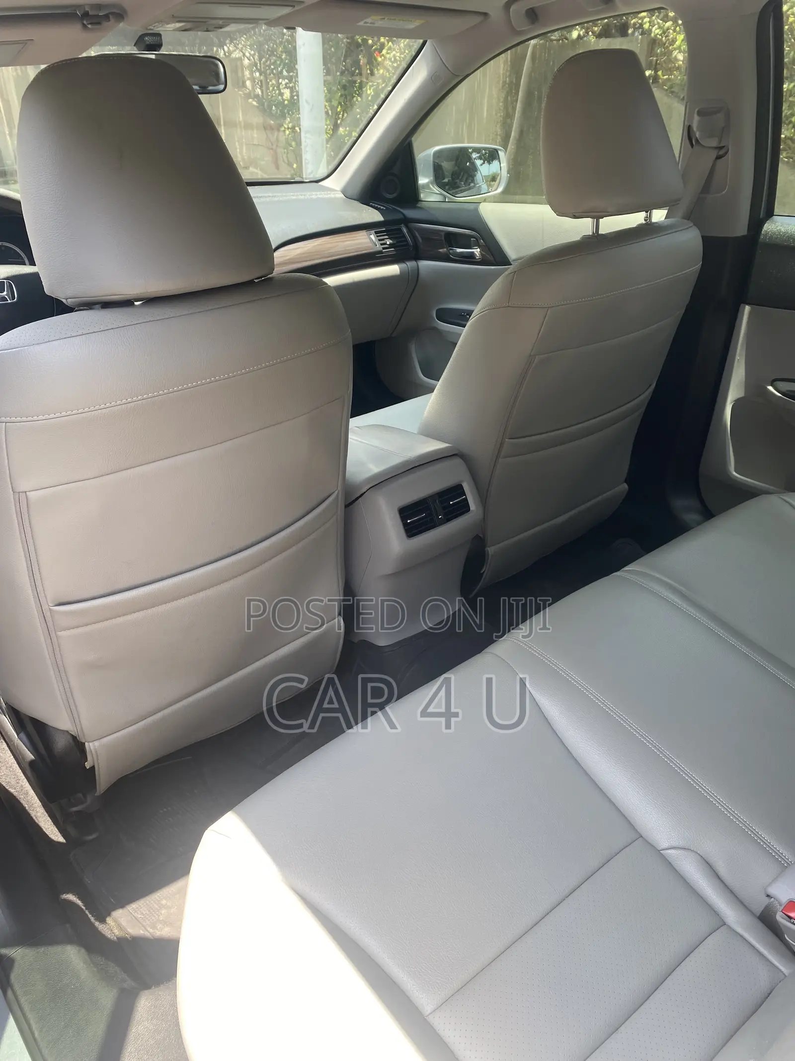 Honda Accord EX-L 4dr Sedan FWD (2.4L 4cyl 2A) 2017 Silver