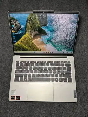 Laptop Lenovo 16GB AMD Ryzen 7 SSD 512GB