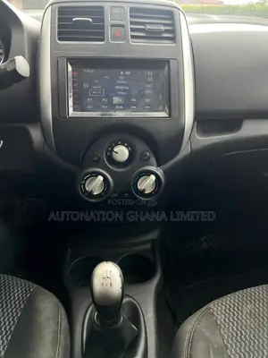 Nissan Versa 1.6 SV 4dr Sedan (1.6L 4cyl CVT) 2014 Black