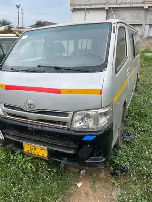 Toyota HiAce 2008 Silver