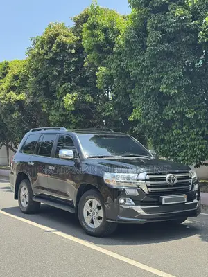 Toyota Land Cruiser 4.5 V8 GXR 2019 Black