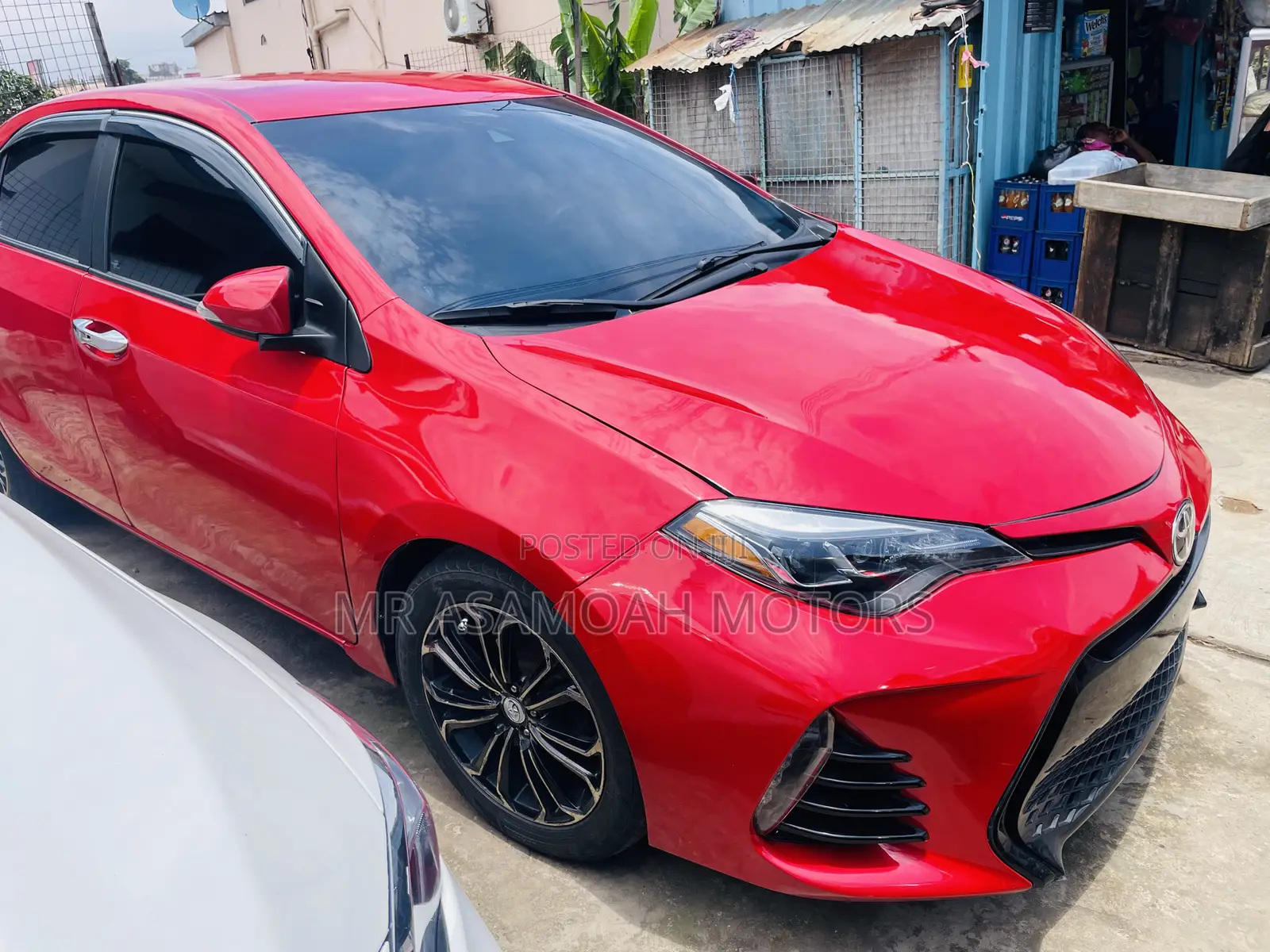 Toyota Corolla LE (1.8L 4cyl 2A) 2019 Red