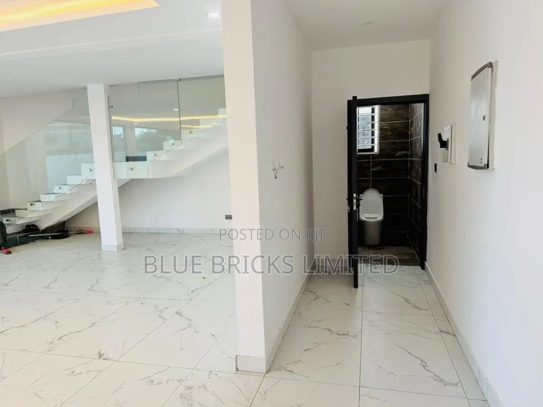 4bdrm House in East Legon Hills, Lake Side Estate for sale
