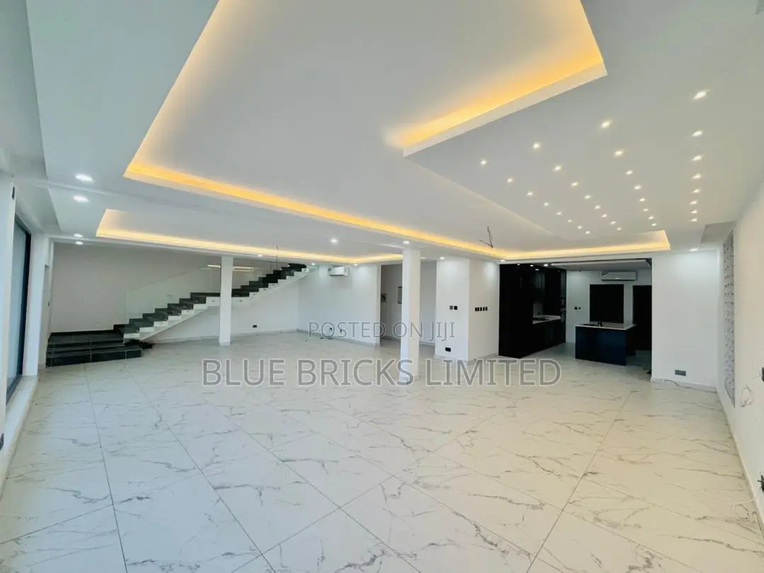 4bdrm House in East Legon Hills, Lake Side Estate for sale