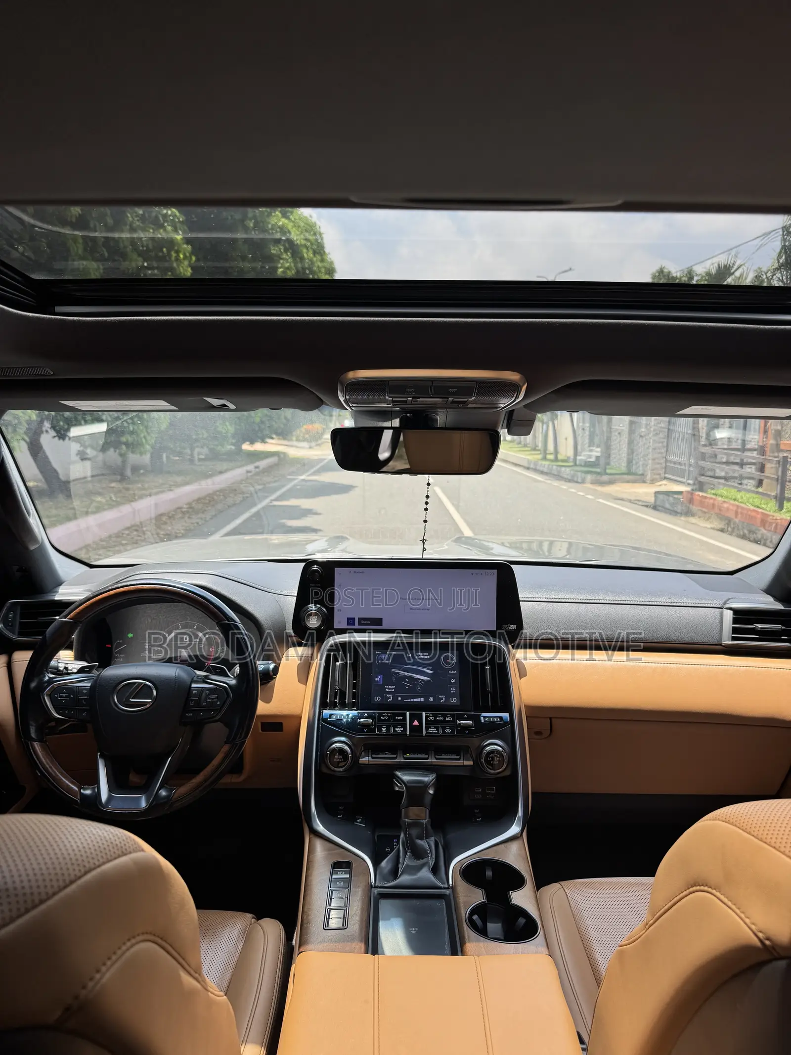 Lexus LX 600 2022 Gray