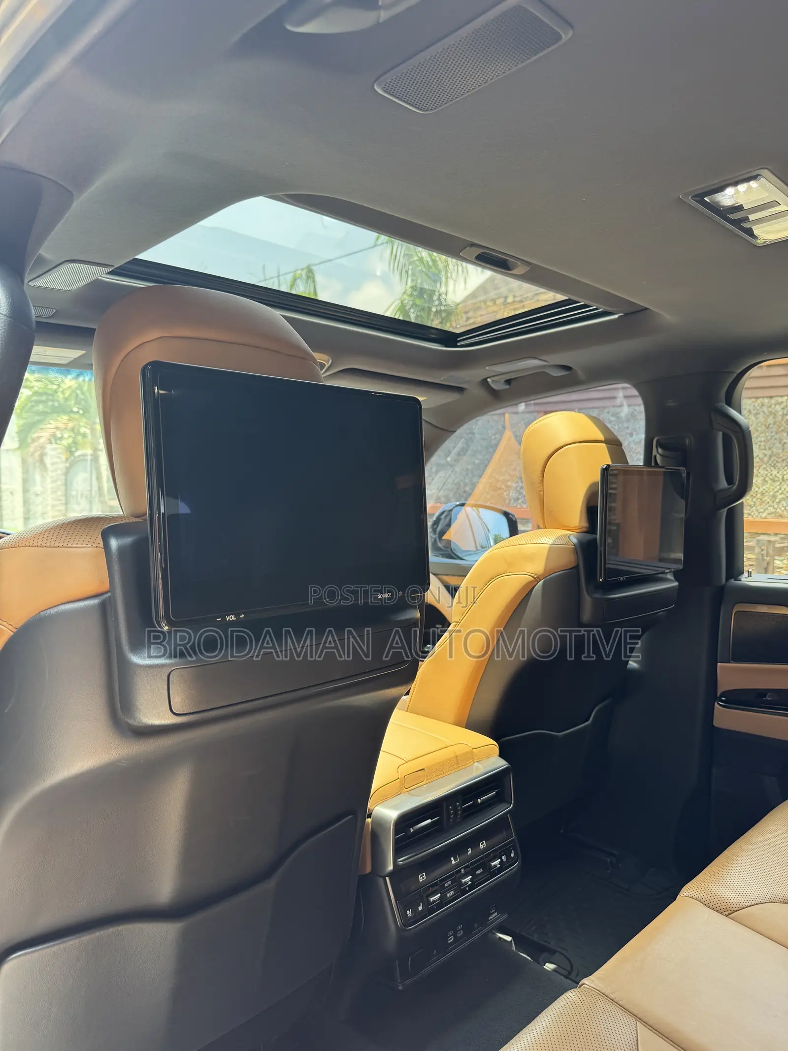 Lexus LX 600 2022 Gray