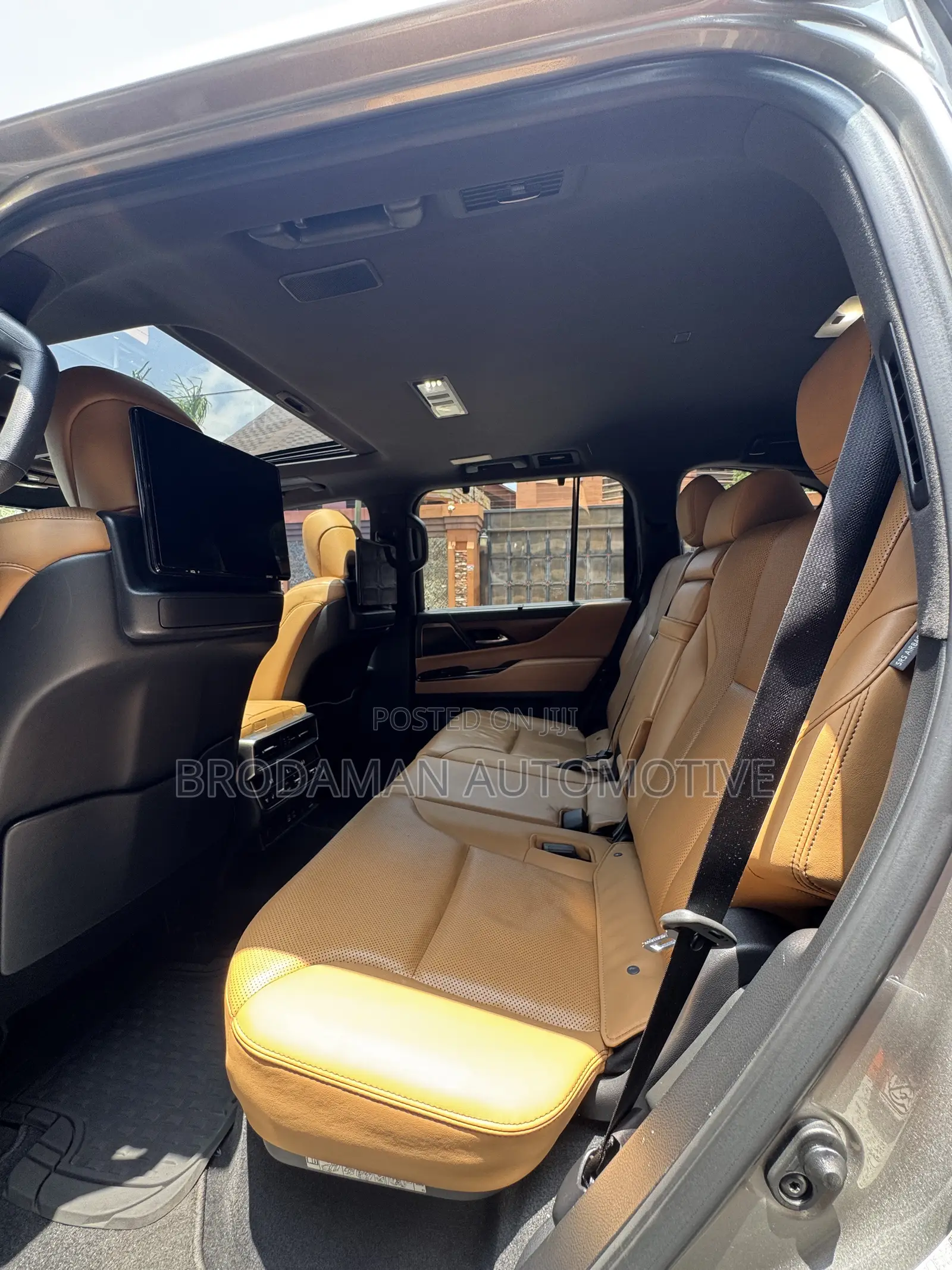 Lexus LX 600 2022 Gray
