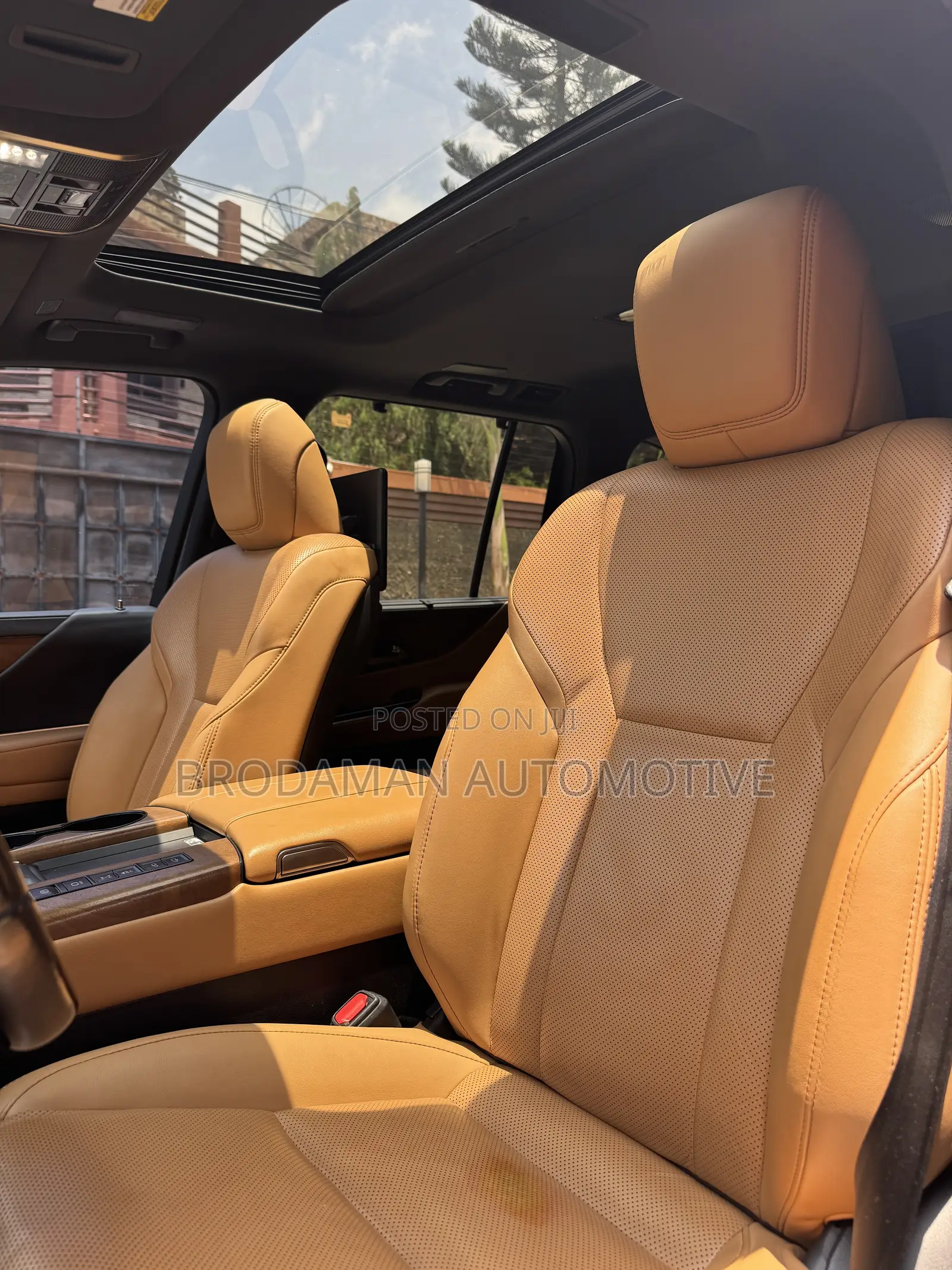 Lexus LX 600 2022 Gray