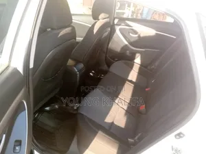 Hyundai Elantra 2015 White
