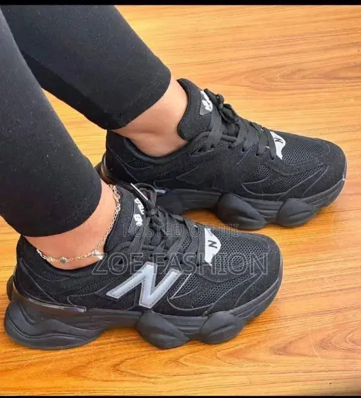 Women Nike Sneakers(Fashion)