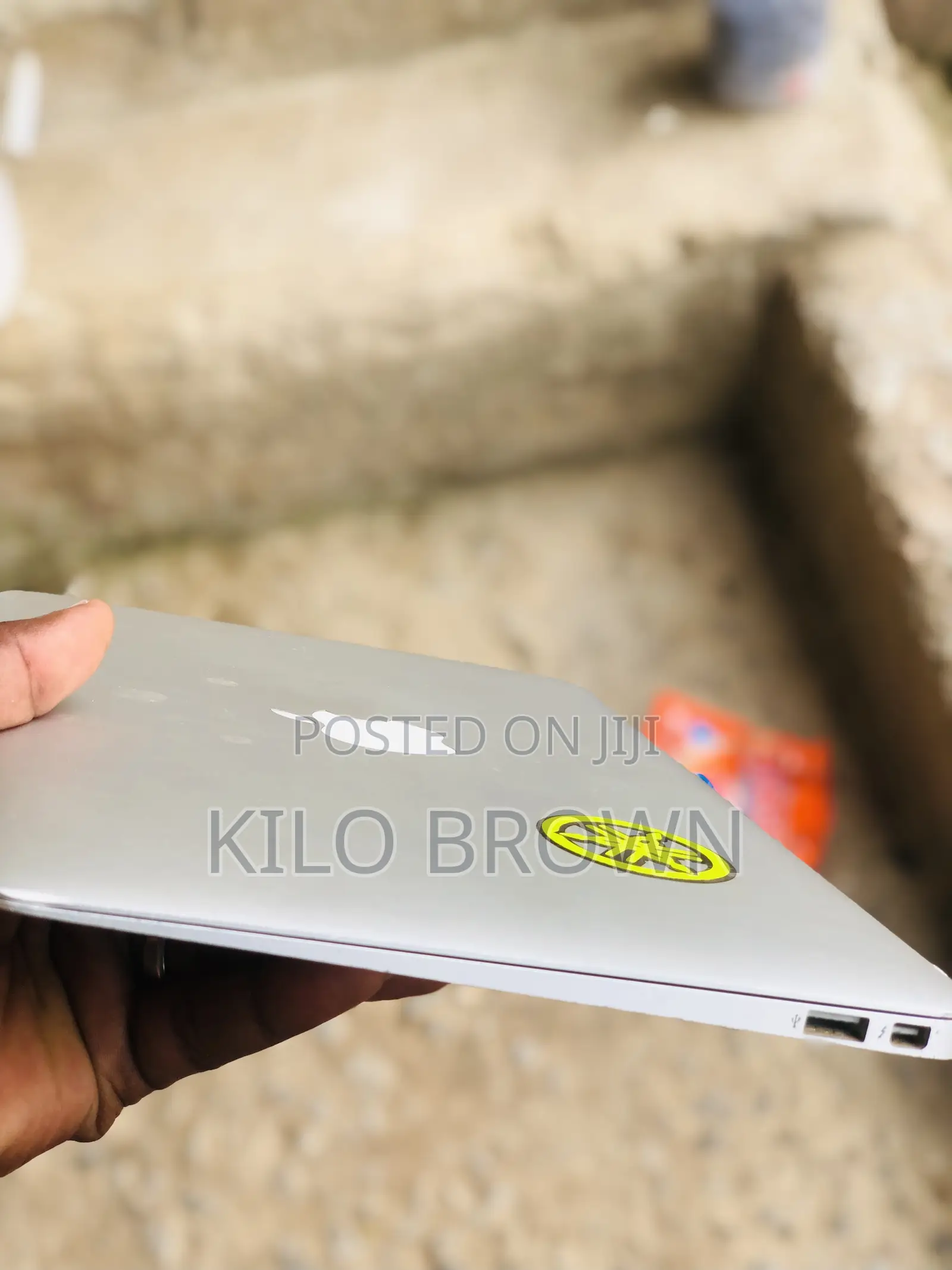 Laptop Apple MacBook Air 4GB Intel Core i5 SSD 256GB