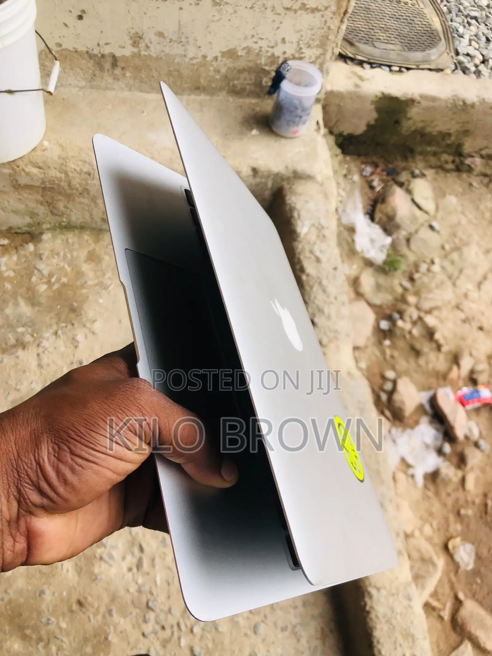 Laptop Apple MacBook Air 4GB Intel Core i5 SSD 256GB