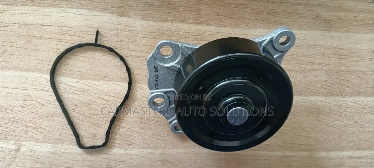 Yaris Water Pump GWT-142A Toyota Vitz Passo 1.0L