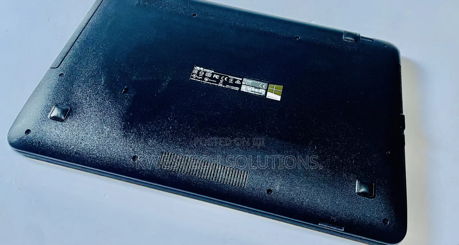 Laptop Asus R750JK 4GB Intel Pentium HDD 160GB