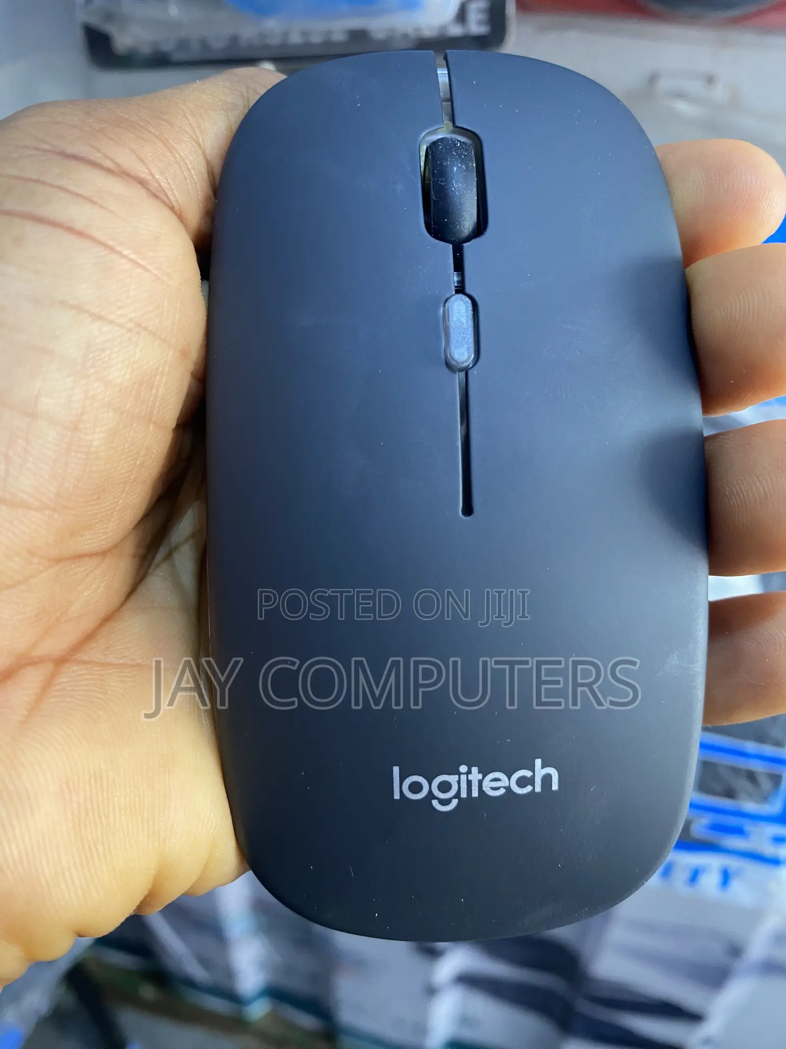 Wireless Rechargeable Mouse (Bluetooth Mouse)