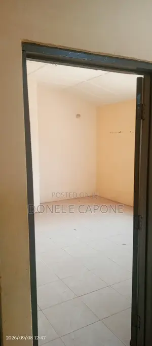 2bdrm House in Ampomaah Last Stop, Amrahia for rent